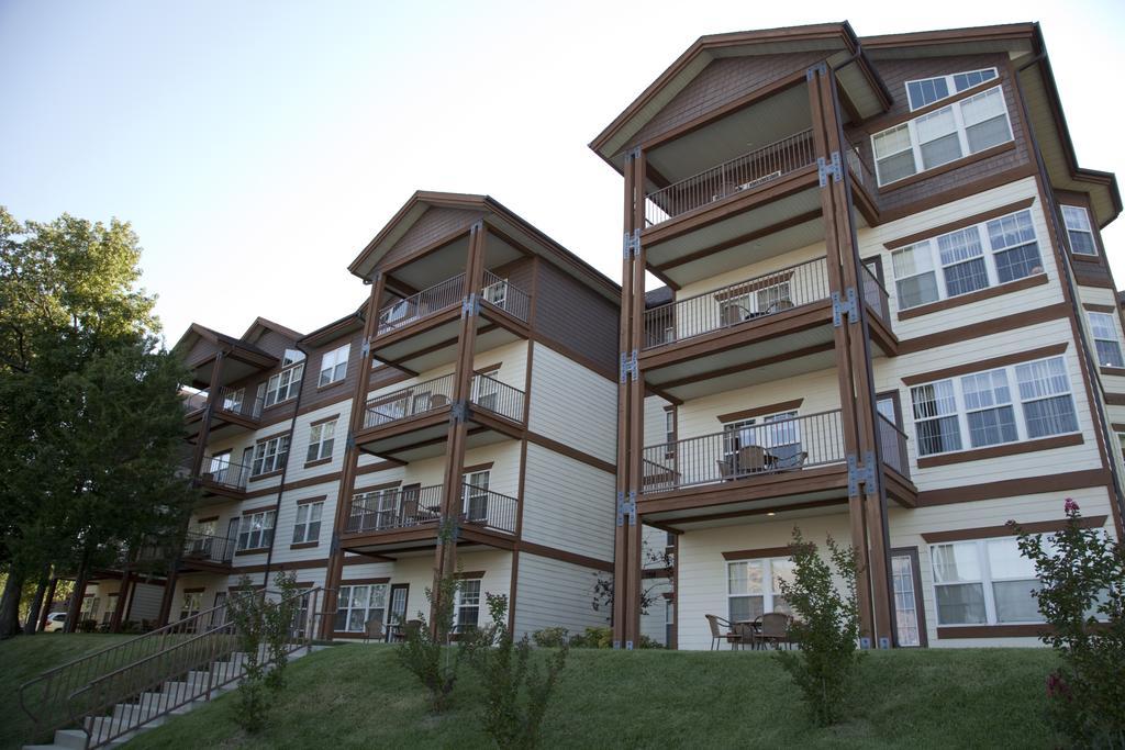 Palace View Resort By Spinnaker Branson Exterior photo