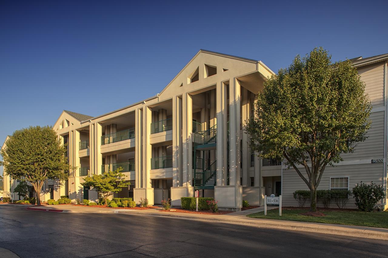 Palace View Resort By Spinnaker Branson Exterior photo